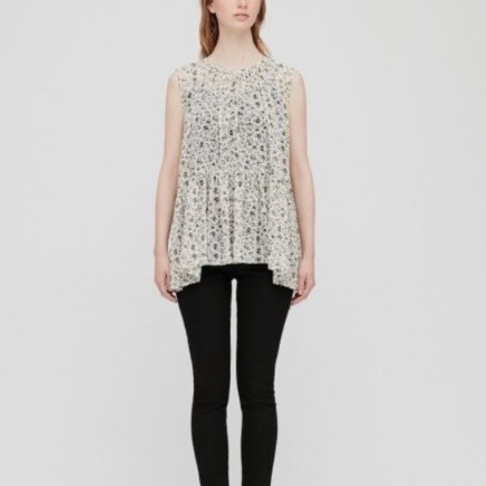 Uniqlo Floral Sleeveless Top